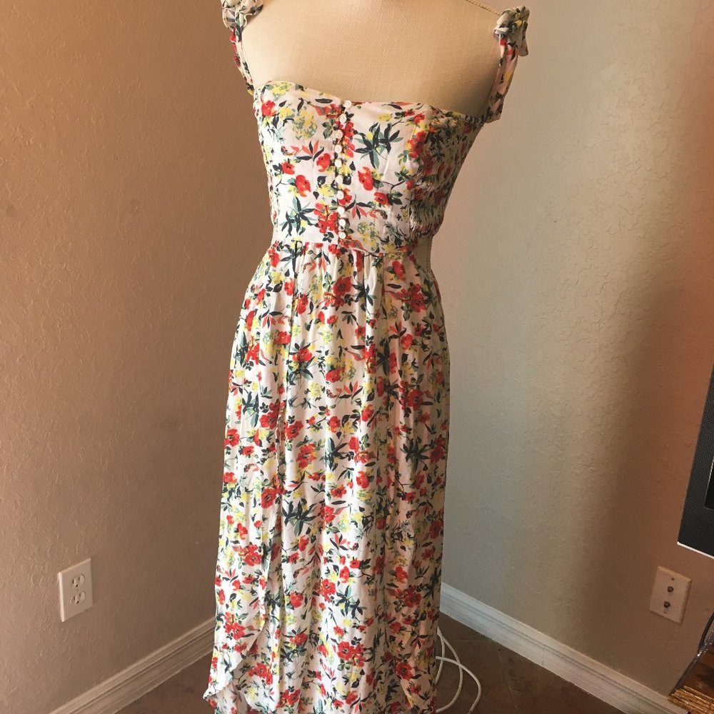 New Without Tags-Lulus Floral Dress